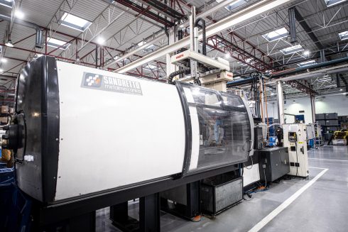 Instalaciones de AKT Plásticos