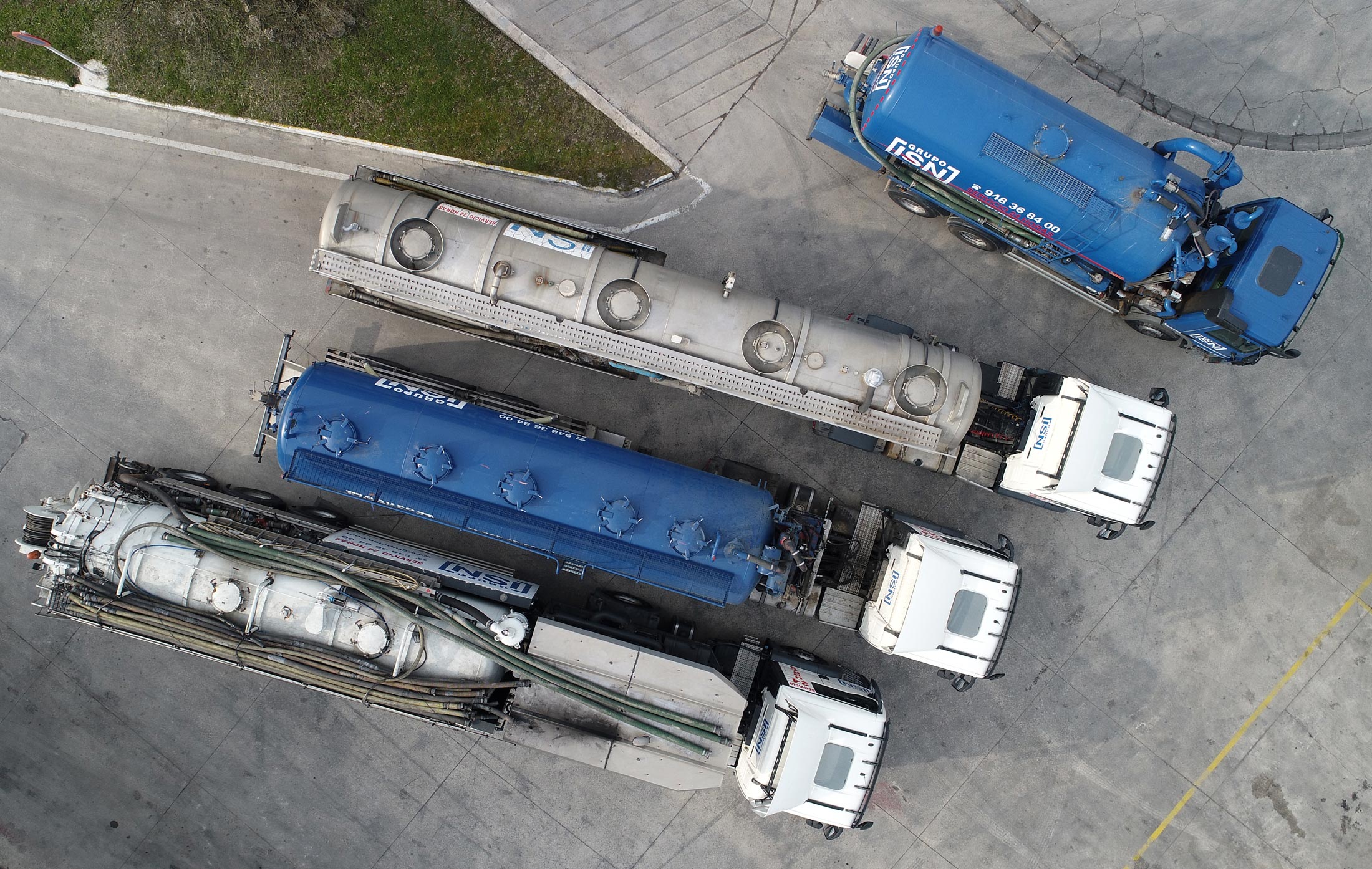 Camiones cisterna del Grupo ISN